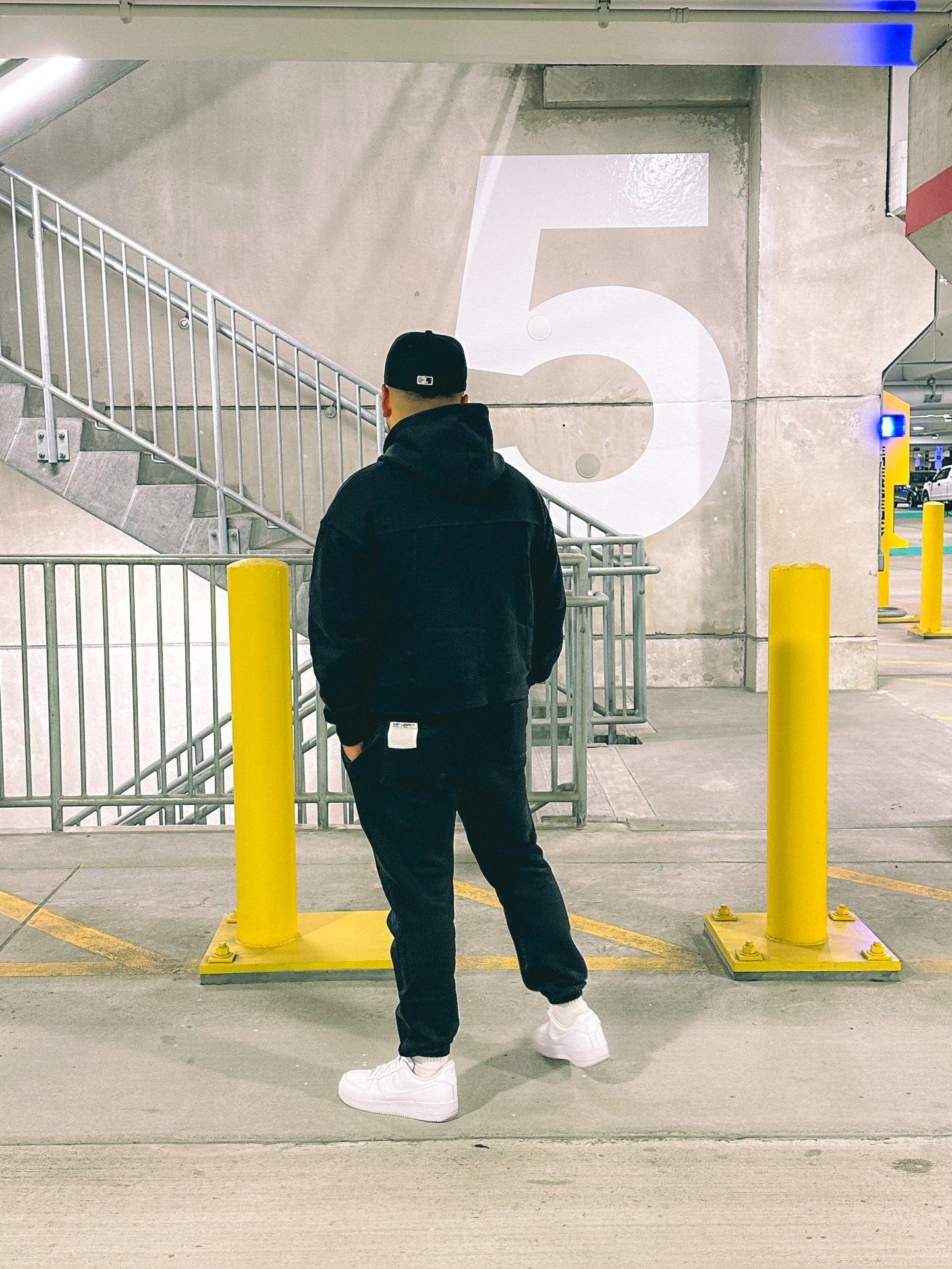 Essential Hoodie (Charcoal Black)