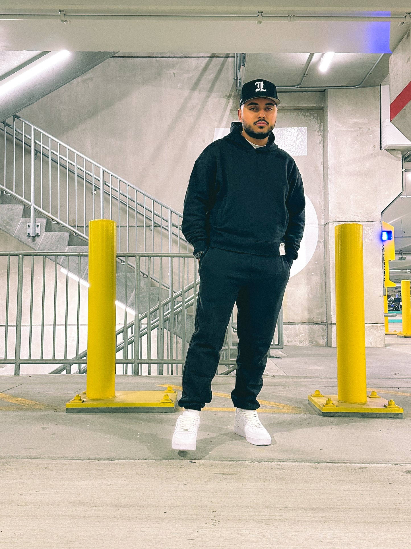 Essential Hoodie (Charcoal Black)